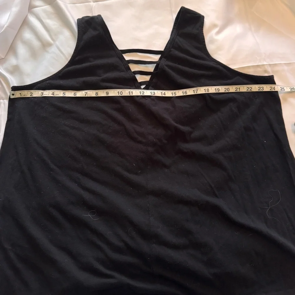 Black Sleeveless Top